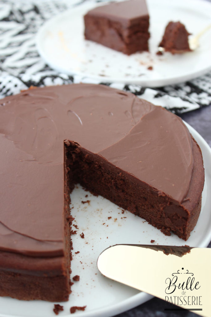 Pâtisserie : les astuces de Cyril Lignac pour un gâteau au chocolat sans  sucre