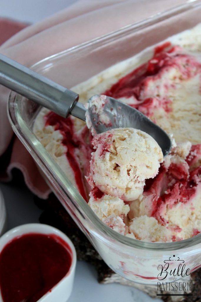 Recette de glace à la meringue et fruits rouges