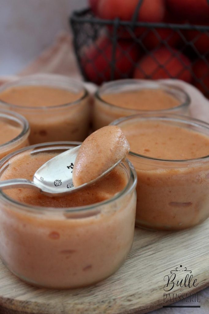 Recette de mousse à l'abricot sans cuisson