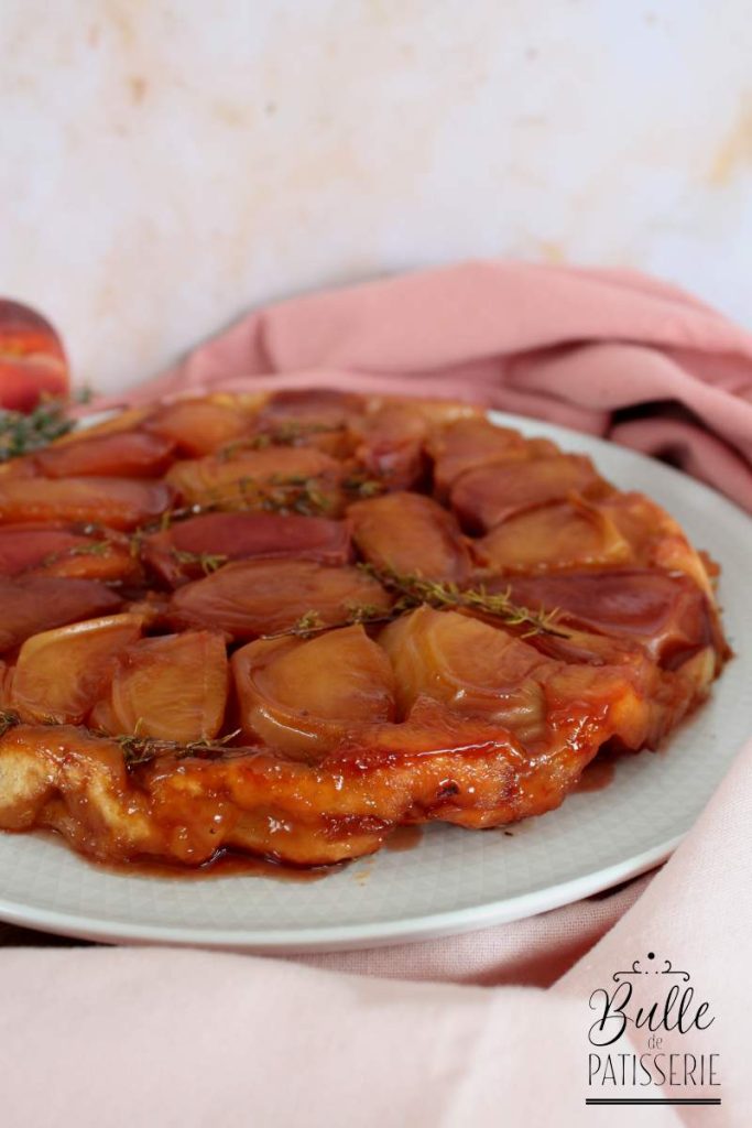 Tarte tatin Pêches-Thym